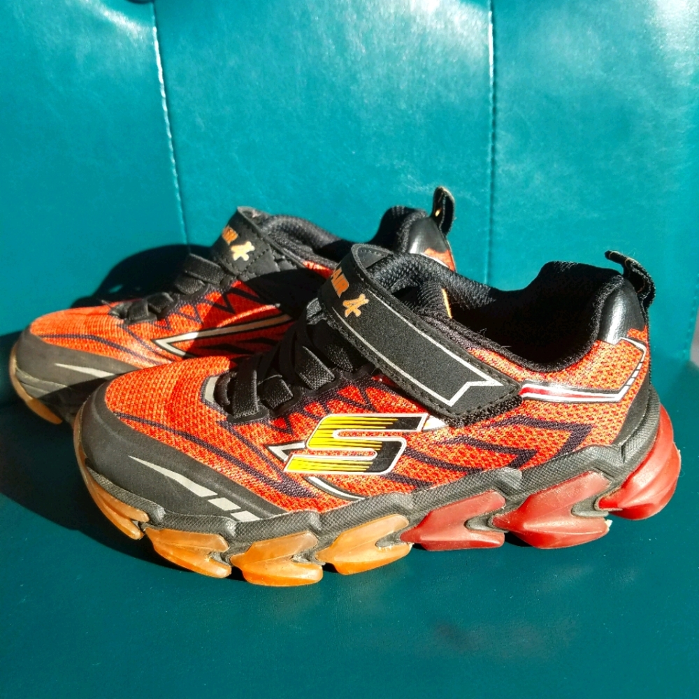 Skechers toddler boys sneakers sz 11